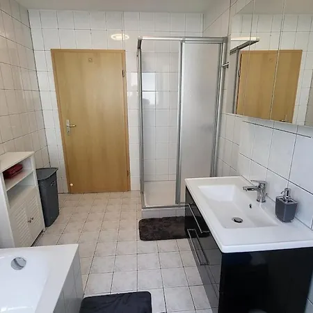 Apartment Modernes Nahe Thueringer Wald Und Bergsee Ratscher